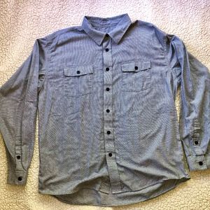 Men's Large Patagonia Long Sleeve Button-up